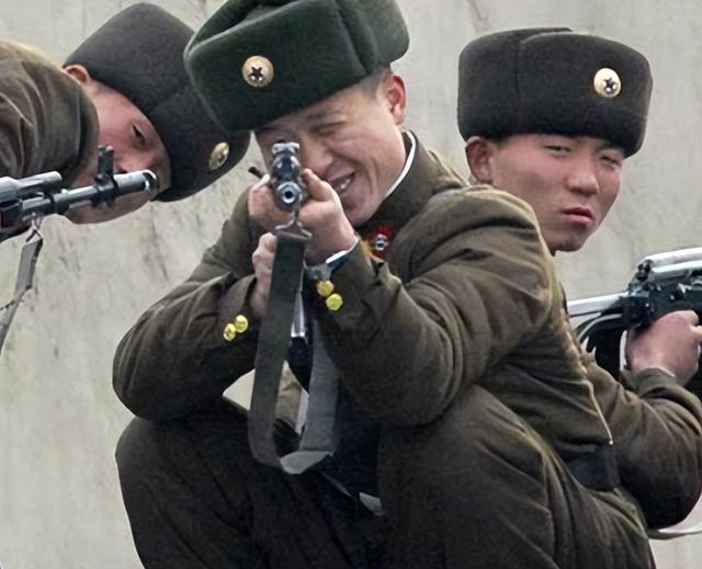 金正恩自己都没想到，帮俄罗斯打乌克兰，会给朝鲜带来这么多惊喜