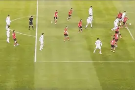 进球大战！长春亚泰惜败上海海港图片