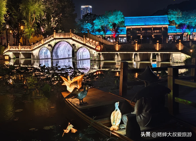 这个浙江“美人景点”着实抢眼，秋日中节目惊艳，可享受古越风情
