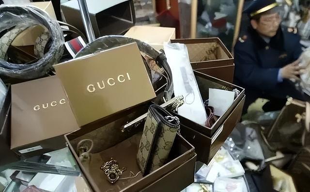 几乎全是假货！利润高达2400%，为何消费者还前赴后继争相购买？