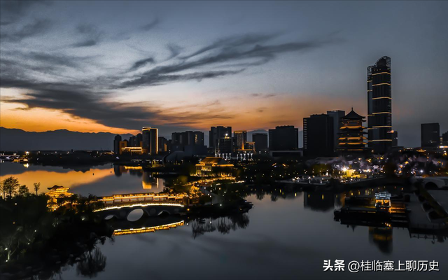 威观宁夏：银川这个十一假期，是要把家底都亮出来待客吗？