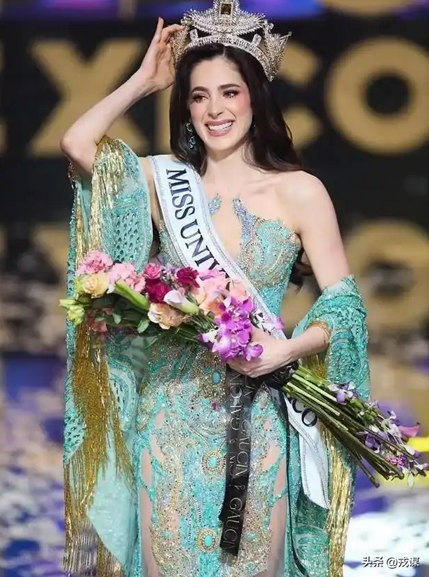 泰国高管当众欺辱环球小姐？数十佳丽集体跑路，选美变女性宣言！