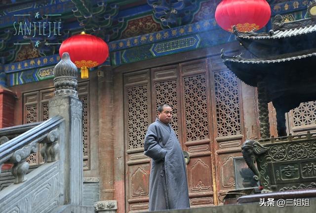 冬日少林寺 寂寞禅静能否