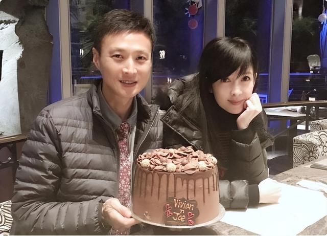 被戴8次绿帽子，3次被捉奸在床，这就是我们“玉女”守卫的爱情