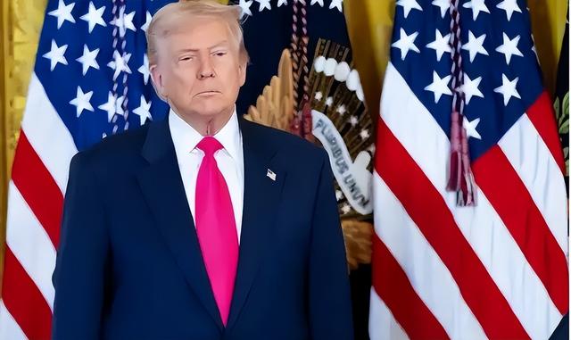 联合国管不了，特朗普在空军一号紧急表态：中国有对付我们的手段