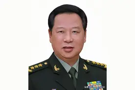 战将李作成：对越自卫反击战任连长，36年后成陆军司令，上将军衔图片