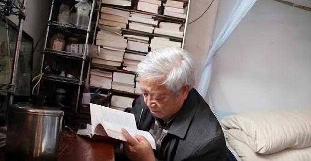 2005年中国前外交官夫妻突然失踪，10年后现身医院，揭开失踪之谜