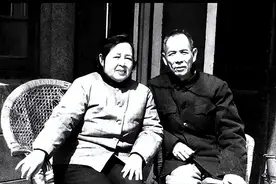 丁盛晚年想回广州居住，没人愿管，出身四野的总政主任亲批：同意图片