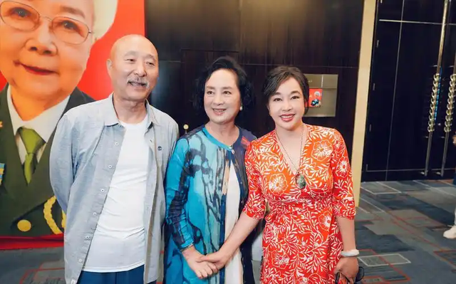 钱再多有什么用？75岁的“风流妖精”刘晓庆，已经走上另一条道路