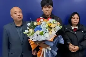 头条热榜“解清帅被拐25年后与富豪家人团聚事件”梳理图片
