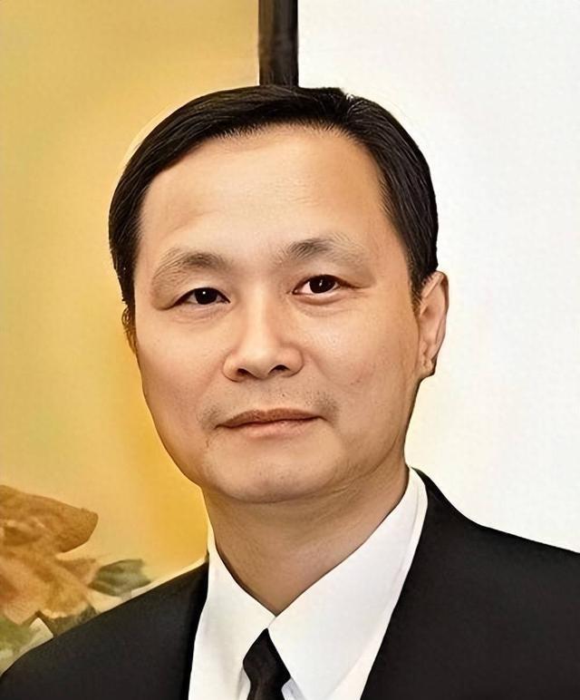 潜伏在我国高层的四大间谍，被安插在军政两界，导致我国损失惨重