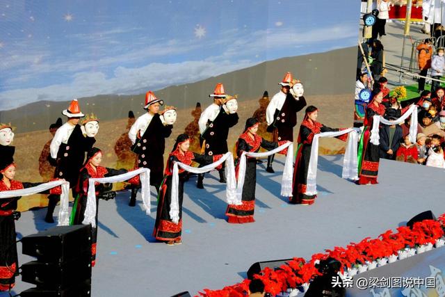 2025年青海同仁热贡文化唐蕃古道行兰州站农文旅商推介活动启幕。