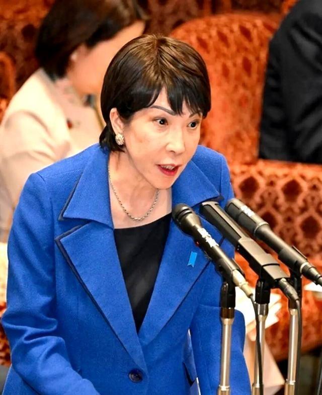 局势恶化，日本昼夜赶建军事基地，为战争铺路	，中方对日改了称呼