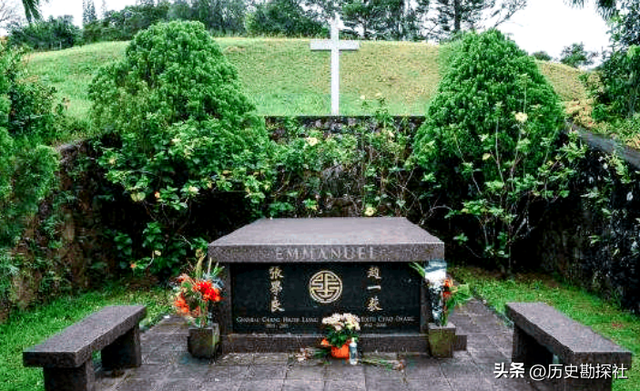 91岁于凤至美国豪宅留影，满头白发面容消瘦，苦等张学良50多年