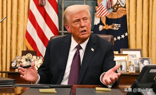 普京险遭“斩首”袭击，91架无人机夜袭总统官邸，特朗普勃然大怒