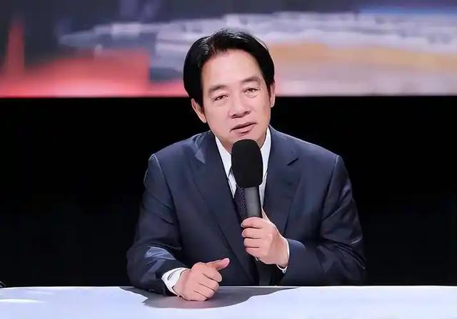 两岸再突发重大事情，蒋万安还没坐飞机来陆，国台办发出一个警告