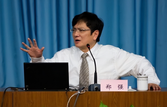 46条中日航线取消才1天，就炸出一群“牛鬼蛇神”，郑强说对了