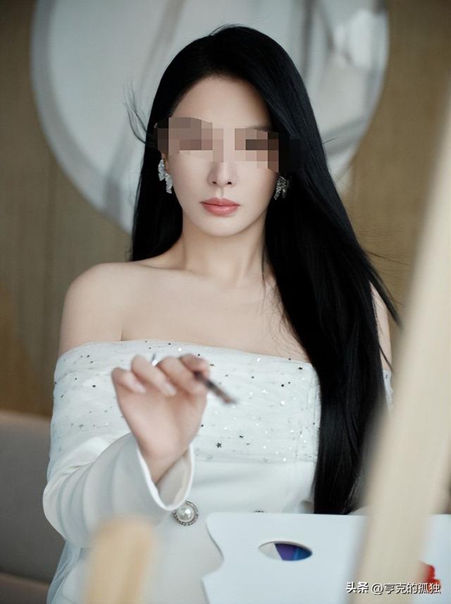 善恶终有报！陪睡仅开胃菜，张雨绮再迎两大噩耗，被“资本”抛弃