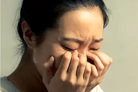 不管你和闺蜜关系有多好，永远不要向对方透露这4个秘密图片