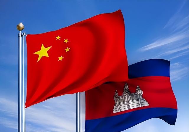 果不其然 ，柬埔寨变天了！总理洪玛奈突然宣布加大与美国全面合作