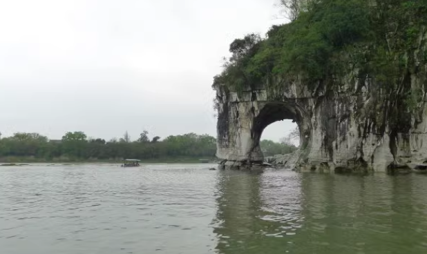 过了七十岁才明白，普通人外出旅游，是毫无意义的