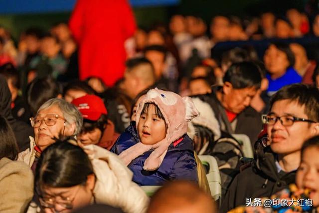 印象大红袍，2025精彩答卷，2026蒸蒸日上！