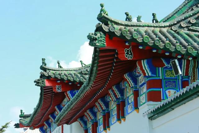 爆火影视剧都在哈铁老建筑取景？快来打卡猜剧名！