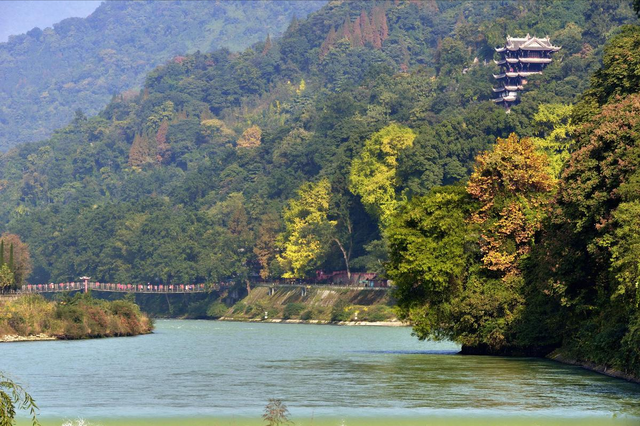 不止桂林张家界，被低估的山水之城：这些非省会城市藏着多少宝藏