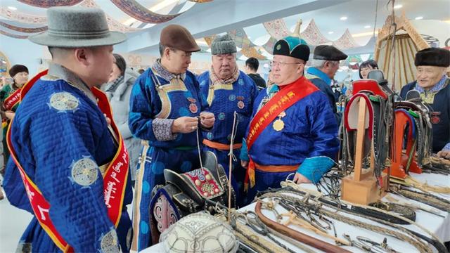 非遗贺新春 寻味中国年 2026年西乌珠穆沁旗非遗年货节启幕