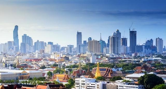 谁敢动中国我就灭谁！这3国曾向全球发出警告，4年后枪口对准我国