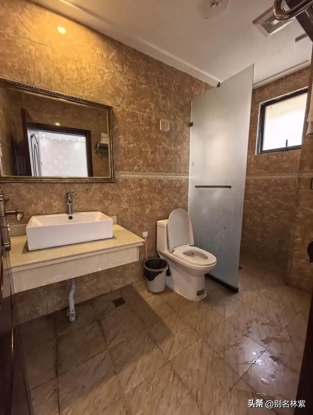 2025年川西自由行,一共住了17晚花费1394元,看我都住了哪些酒店