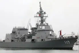 日本驱逐舰侵闯我国领海，054A追不上换055来，054A还另有妙用图片