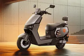 售价5000元档，雅迪、爱玛、台铃的最强性能车型来了，媲美油摩车图片