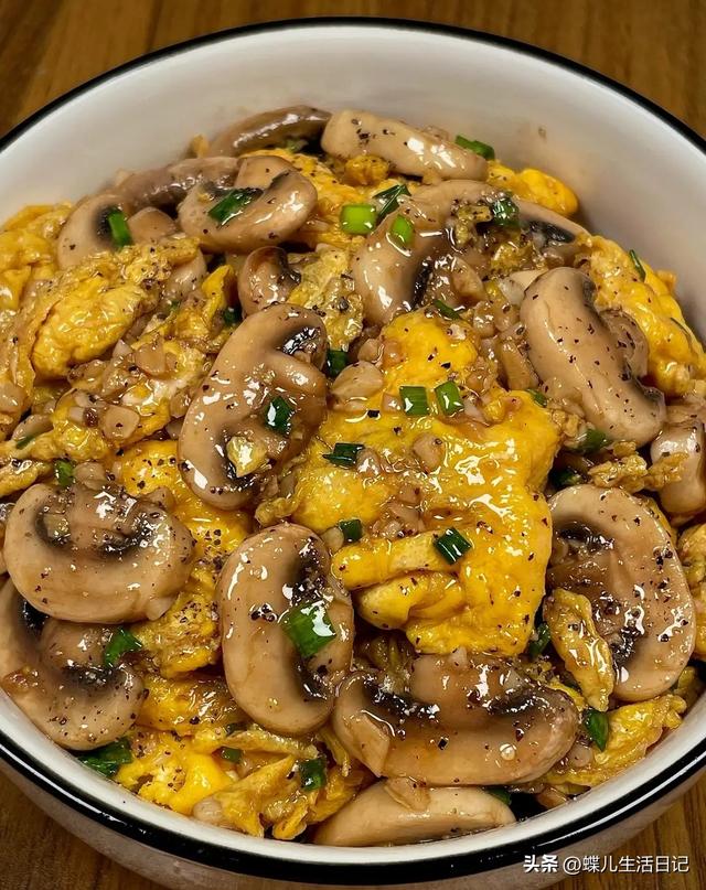 吃一斤它等于吃10只鸡，一降血脂	、二降血糖、三降胆固醇	，别不懂