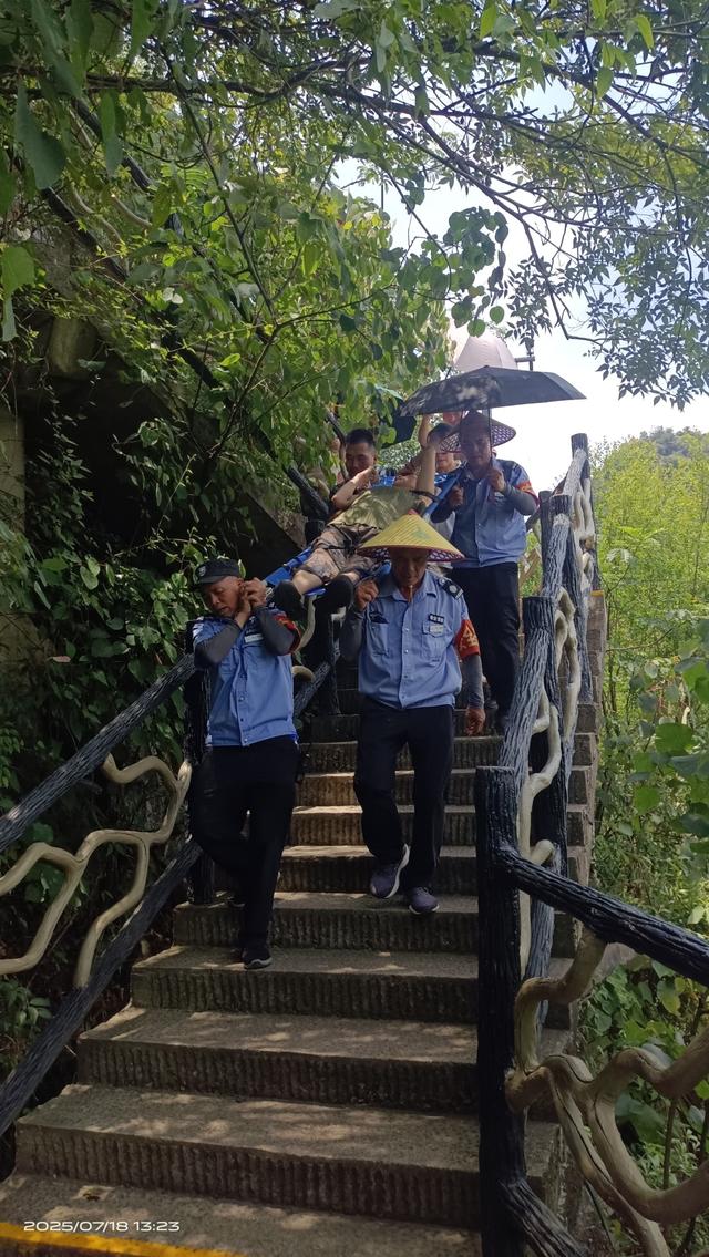 好人好事150+！桂林阳朔如意峰索道景区暑期正能量满满~