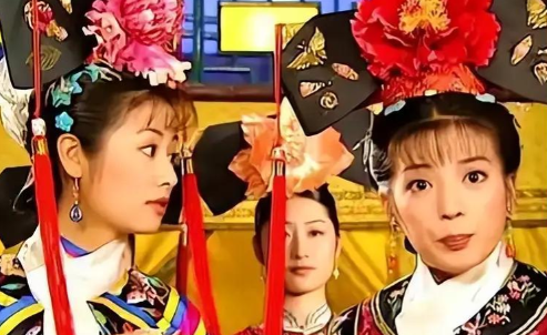 死心不息！劣迹艺人赵薇走投无路，15岁女儿成她的最后一根稻草