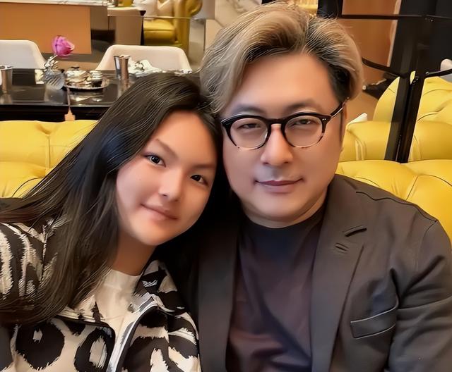 李湘不再隐瞒！公开与释永信真实关系，亲密照真相终于水落石出！