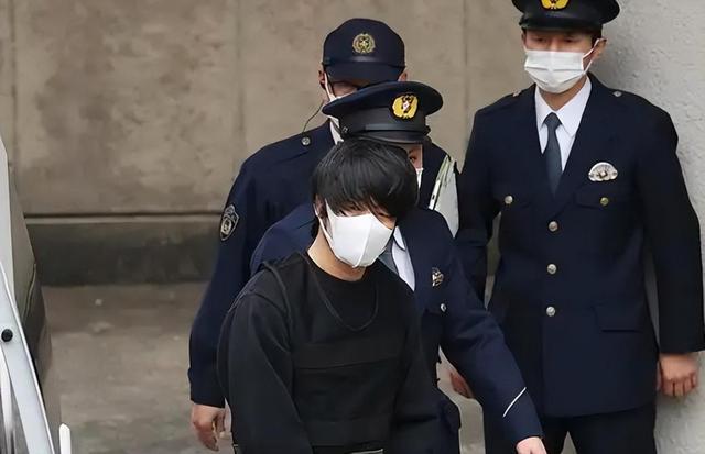 172:233!高市重新洗牌	，日本新首相人选出炉，对中国态度不简单