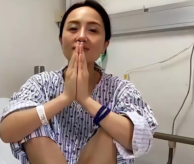 52岁辛柏青似乎现身春晚彩排