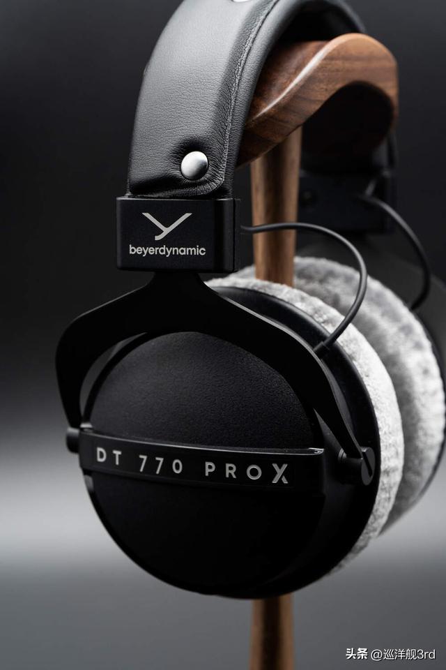 聊聊拜雅DT 770 PRO X：重塑“直白”的声音审美