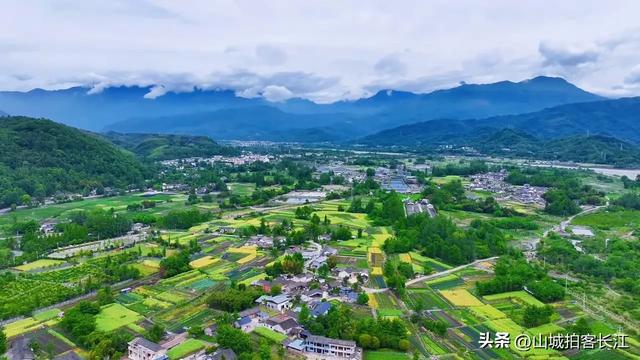 成都周边实力不俗的县级市：人口、经济双优，宜居宜游量身定做！