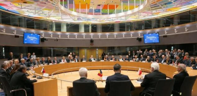 高市报复开始，数十国围攻中国	，特朗普下令，180天内拿下胜利