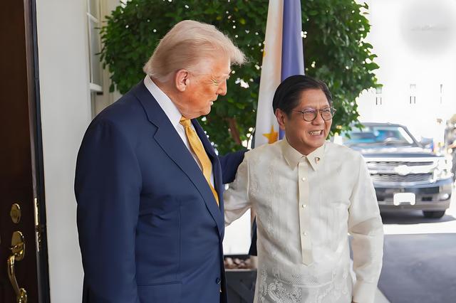 下一个乌克兰来了？美防长叫嚣：中国敢对菲律宾动手，美国就下场