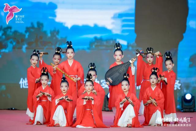 还能约！彩灯市集、戏曲展演、街头艺术，园博苑天天有惊喜→