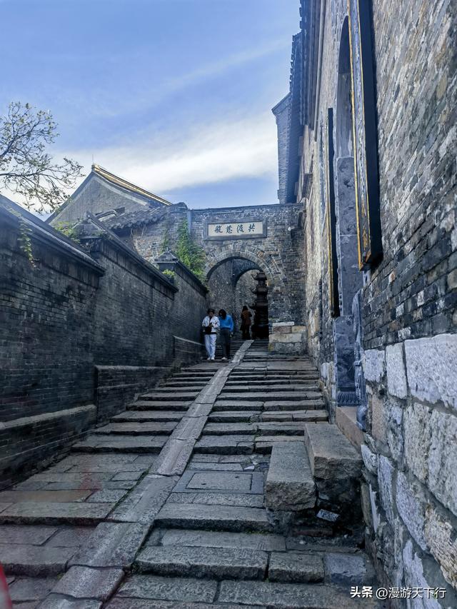 镇江西津渡的看点不在古街，而是云台山上