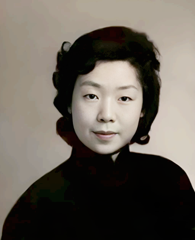京剧演员谢虹雯：丈夫杨宝森早逝，改嫁张君秋后遭继子继女诟病
