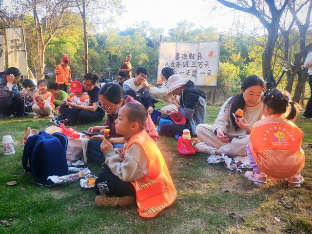 田间地头“小农夫” 大自然里“趣”探险