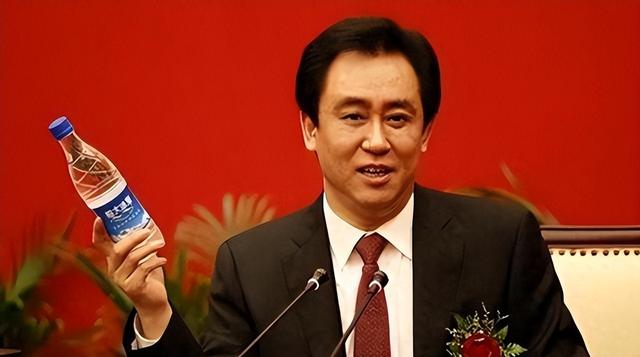 两年了	，为何许家印迟迟不判刑？真相比你想象的更复杂！