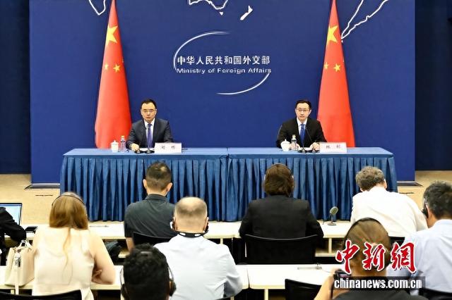 中方公布名单，20多国领导人将赴华，美国出招搅局，不许做2件事