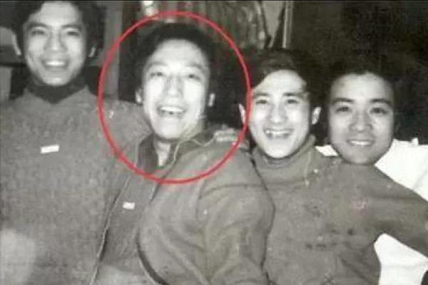 原来她是倪大红的妻子，难怪65岁还在内娱活跃，娶一个贤妻旺三代